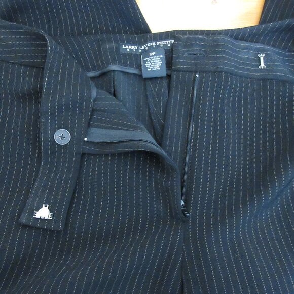 Larry Levine Womens Dress Pants Size 12P Black Pinstripe Stretch Straight Leg - Picture 1 of 6